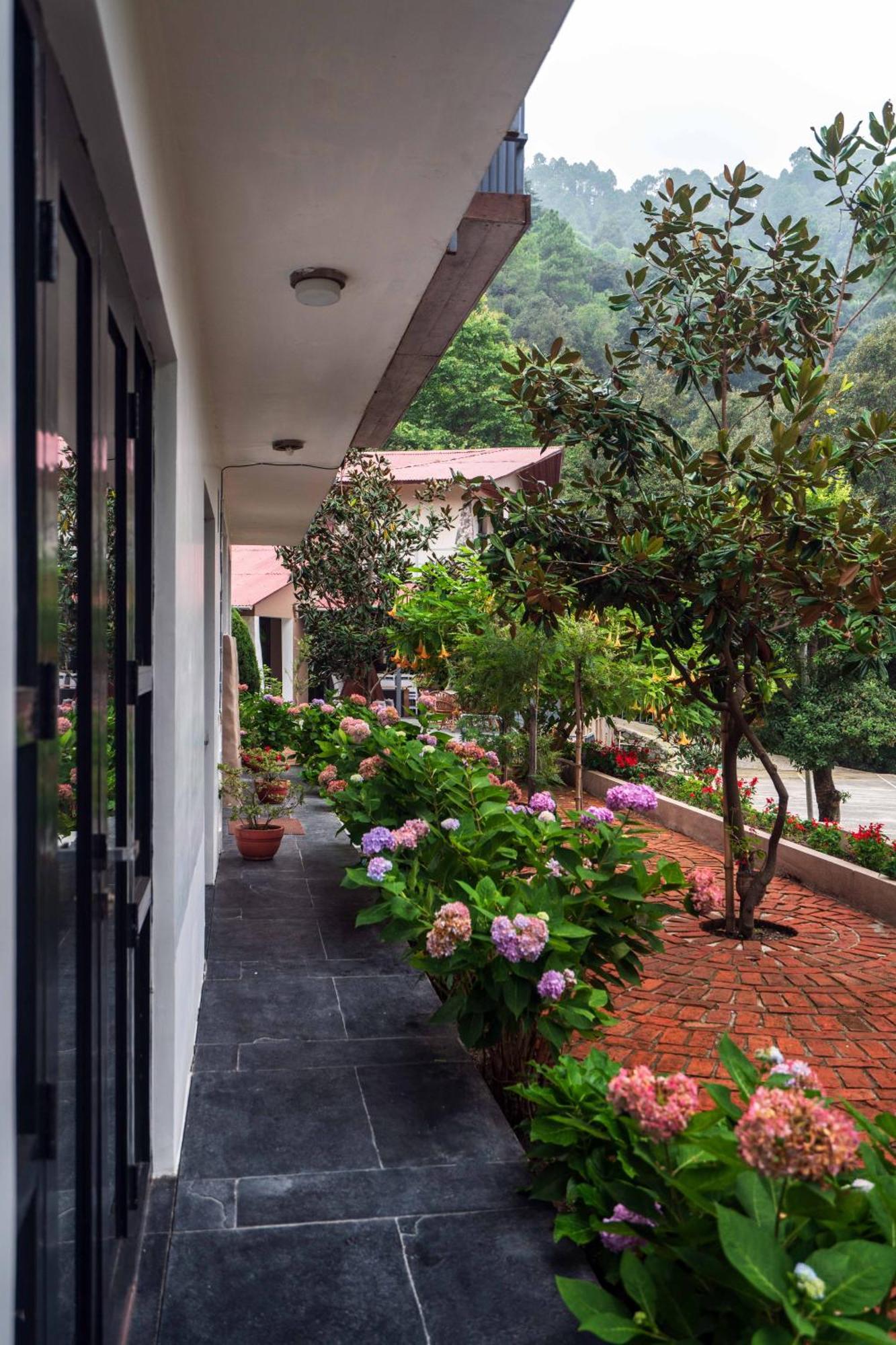 Casa Bhimtal Villa Exteriör bild
